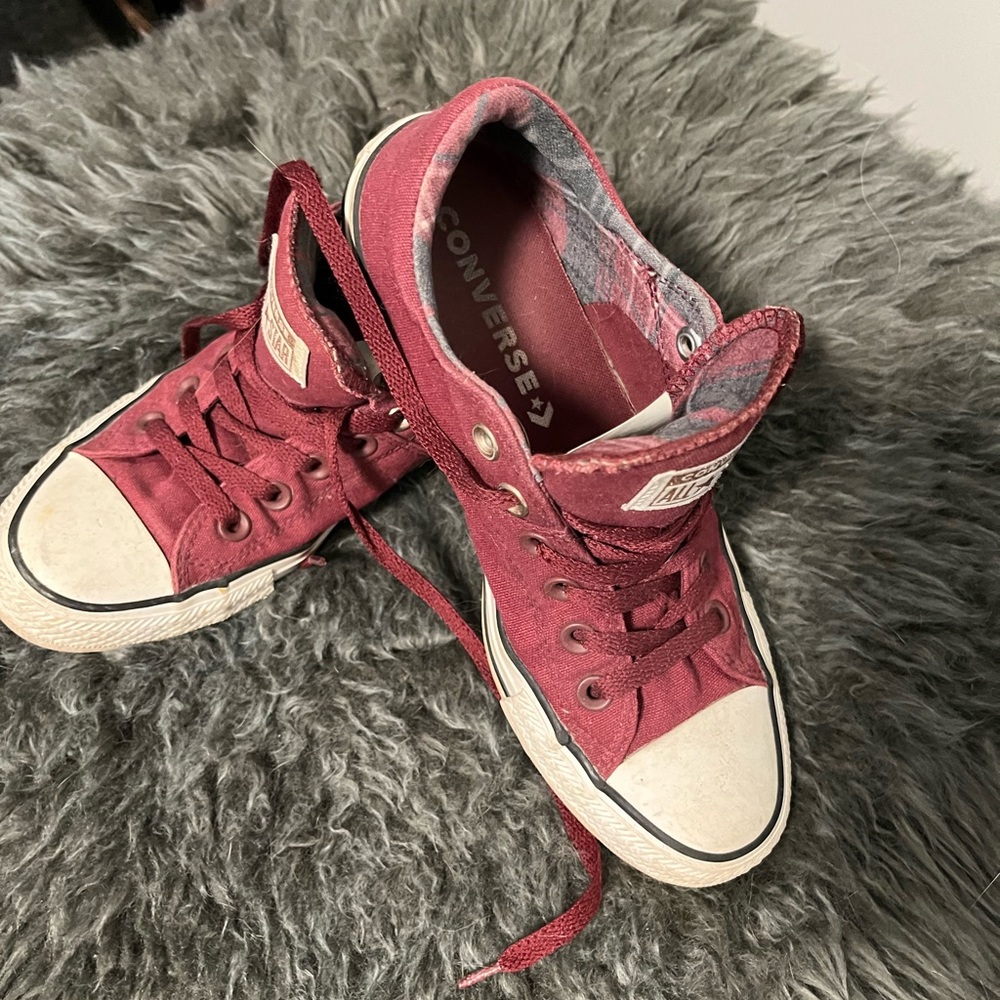 Converse size 8 women’s